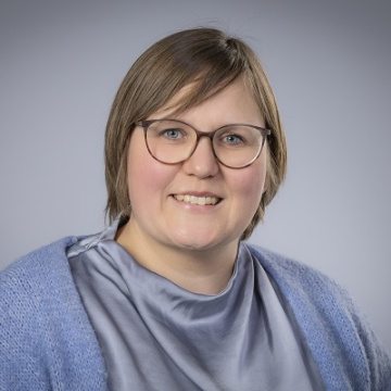 Porträtfoto Claudia Schlieter
