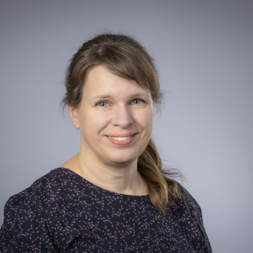 Porträtfoto von Janine Büttner